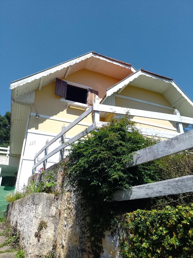 Quartos Para Hospedagem Da Casa Amarela Campos do Jordão Exterior foto